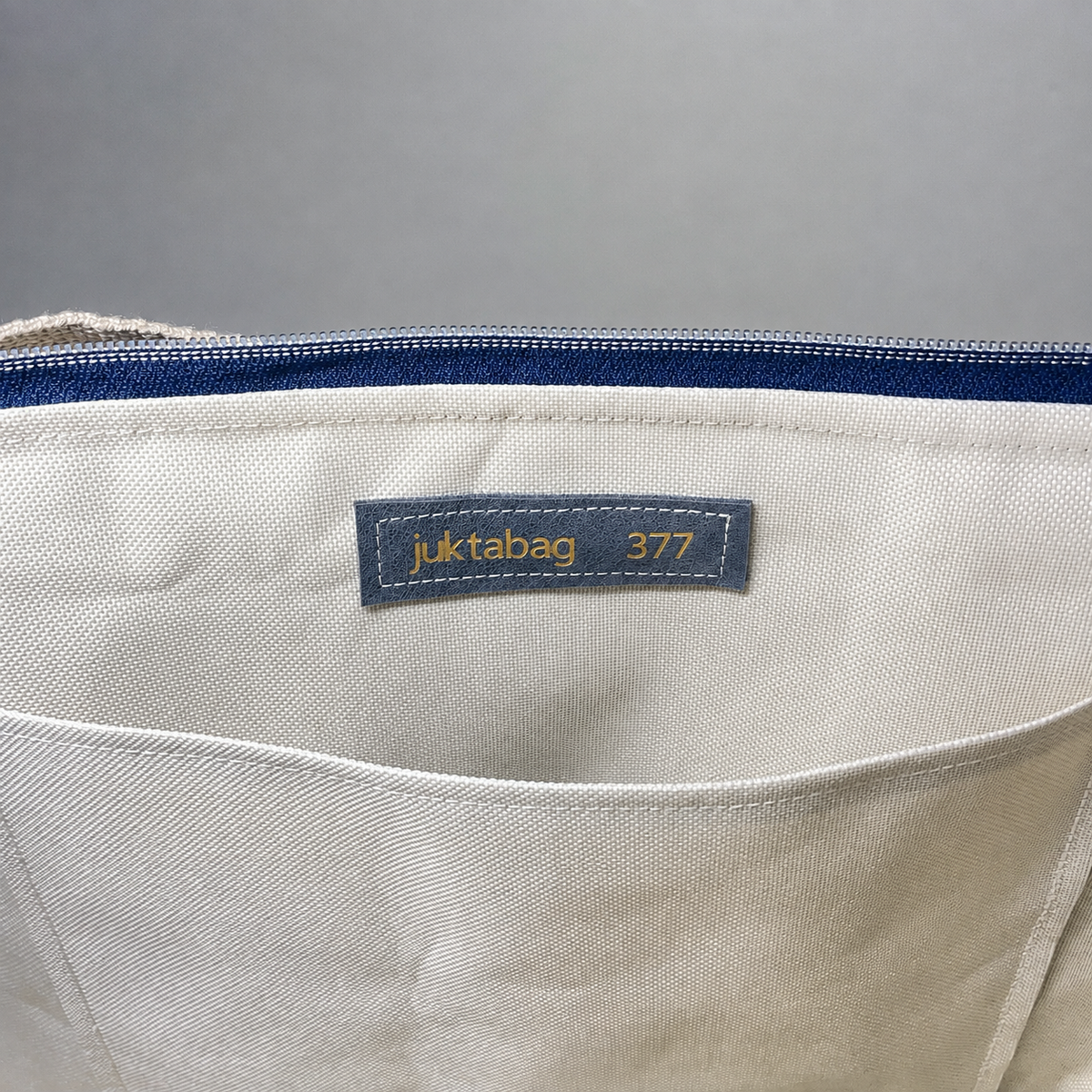 Jukta Sport, No 377  Blau, Beige